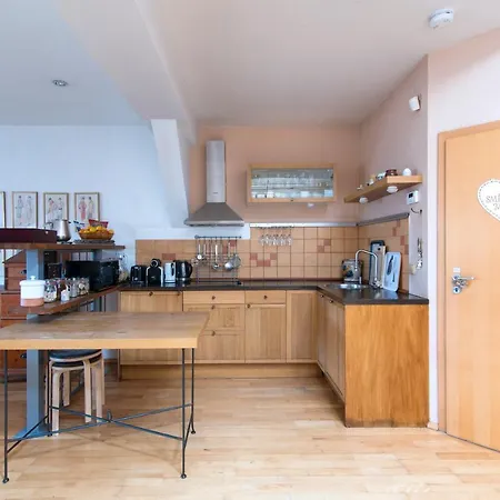 Apartment Neratovice Appartamento